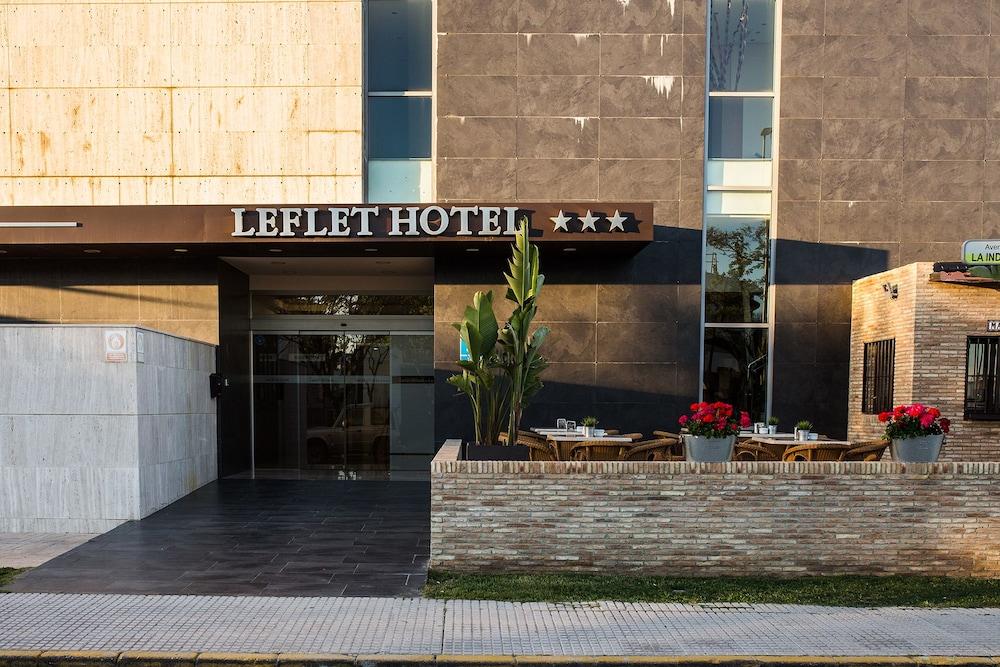 فندق Sanlúcar la Mayorفي  Leflet Sanlucar المظهر الخارجي الصورة